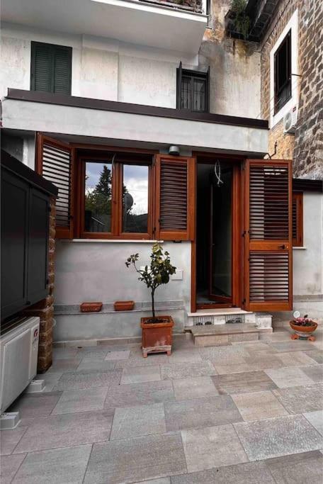 A Casa Di Ty Apartamento Caserta Exterior foto